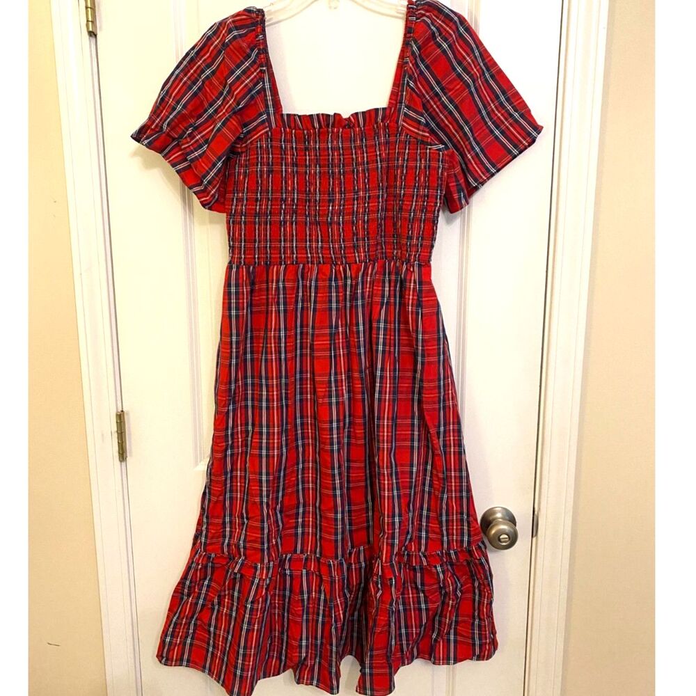 Draper James Deana Smocked Dress in Angie Plaid – NWT